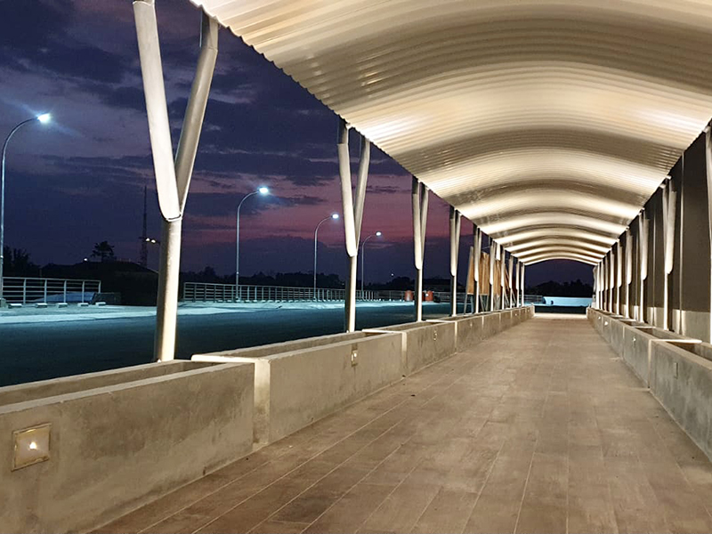 Inspirasi lighting design untuk ballroom sekolah Inspirasi lighting design untuk ballroom sekolah